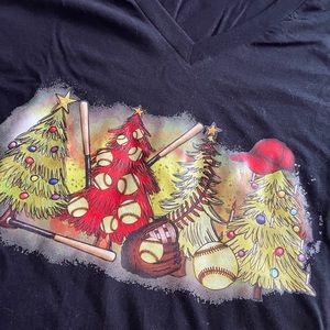 💲CLEARANCE💲 Softball Christmas tee. Ladies XL vneck tee NWOT